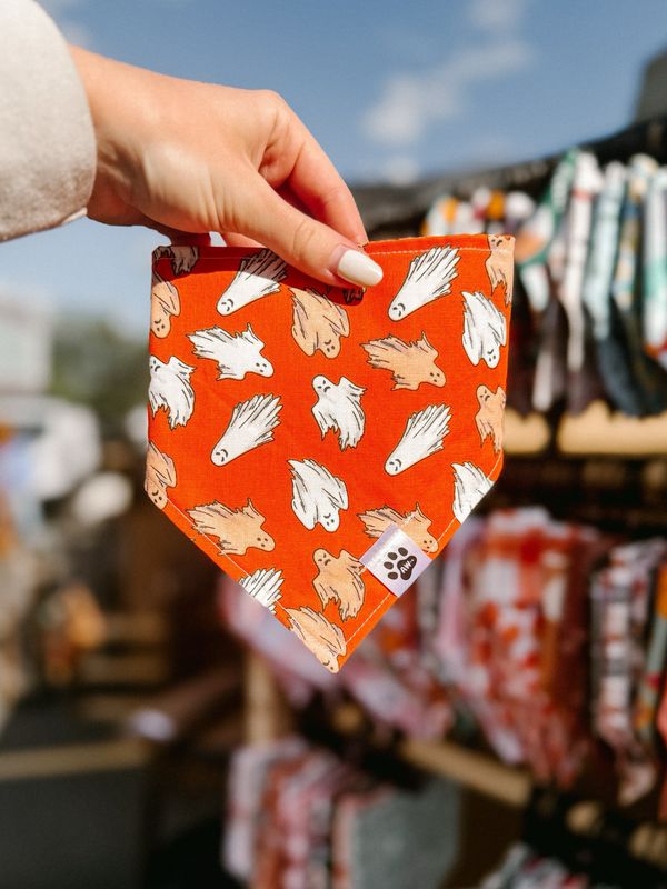 Glowing Ghosts - Bandana