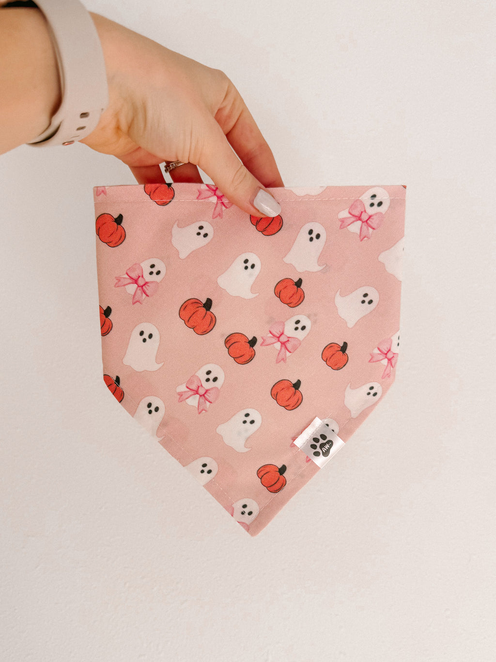 Boos & Bows